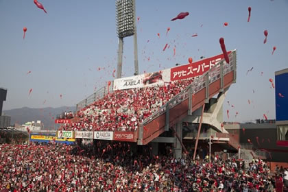 マツダスタジアム、ＣＳでも深刻な『マナー問題』が発生していた