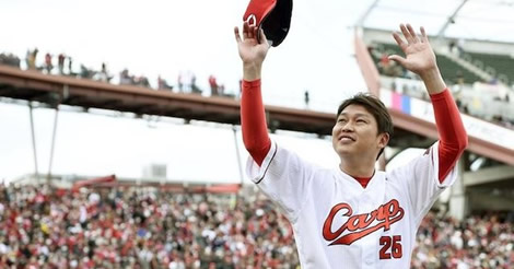 新井が、現役生活を振り返る…ネット裏から試合を観る日々に思うこと