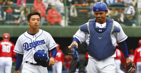 微動だにしない…これが一流か?誠也が発するワールドクラスの威圧感