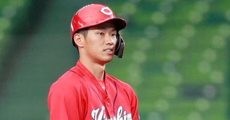 中村奨成はもう終わったのか…の声を覆せるか?外野手転向で才能開花
