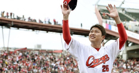 猛バッシングからの大歓声も、新井貴浩など古巣に戻って輝いた男たち