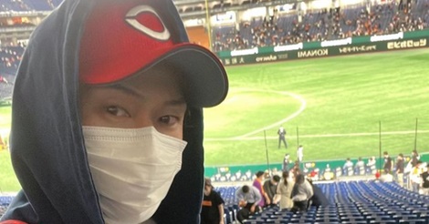 ゴールデンボンバー・樽美酒、すっぴんショット公開「カープ男子?」