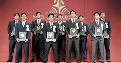 カープでデビュー！秋山翔吾の西武『復帰』を阻んだ「許せない２人」