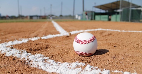セ・リーグ月間打率１位と２位タイの対決！マクブルームｖｓ宮﨑敏郎