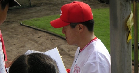 中日戦、終盤で誤審？「わざと当たってる」…高橋への死球判定が物議