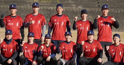 ３５歳の秋山翔吾が『秋山組』自主トレで見せた「若さ」と「指導力」