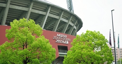 新井貴浩監督の「ＳＮＳ下手」が話題に、思わぬ「障害」との指摘も…