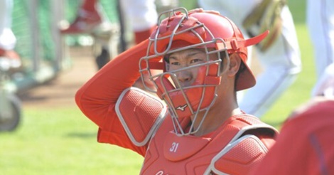 捕手専念の坂倉将吾はどうか？打てる捕手は「スーパーキャッチャー」