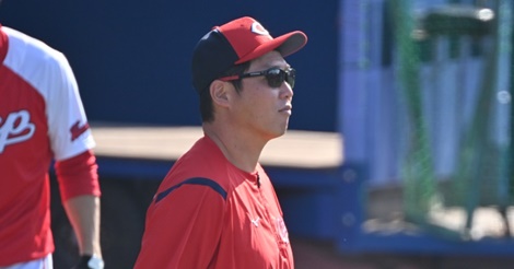 新井監督「早すぎる指名挨拶」にファンから「さすが新井さん！」の声