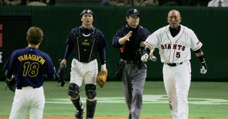 清原はバットを投げつけ、達川は審判を騙す…死球を巡る人間ドラマ！