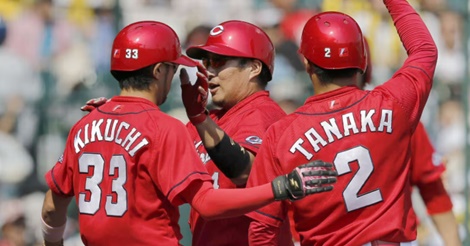 田中&松山に「引退勧告」検討…新井監督の苦悩と「後輩からエール」