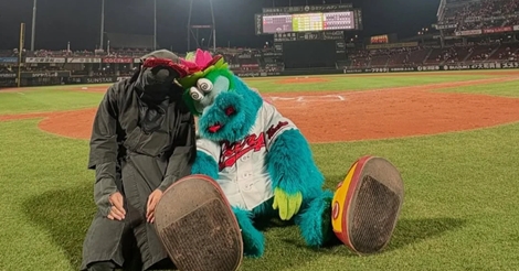 あのスラィリーがリボンで大はしゃぎ、グラウンドに輝いた夏の魔法！