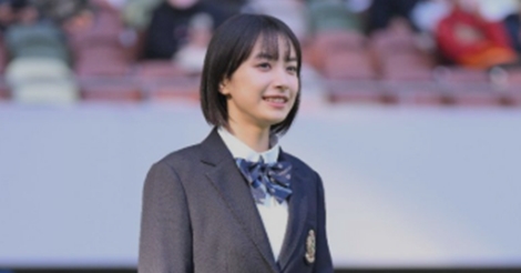 『漢気レジェンドのグラブ』で凱旋始球式！１８歳・藤﨑ゆみあが話題